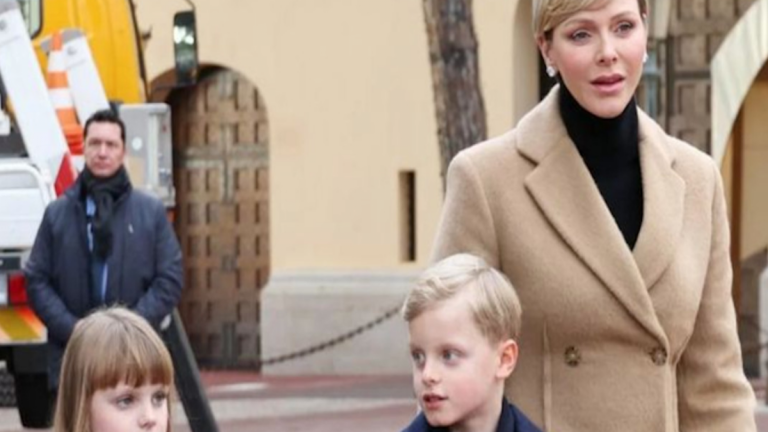 La Mode de Charlène de Monaco et Gabriella : Des Tenues d’Hiver à Prix Exorbitant