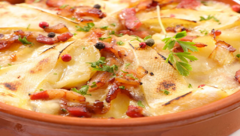 Recette Savoyarde Authentique : Préparez la Meilleure Tartiflette au Reblochon !