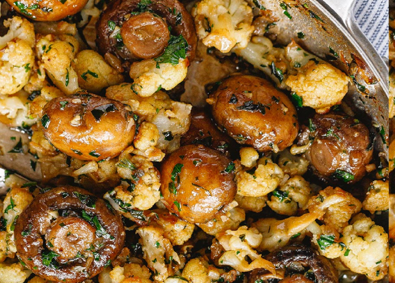 Poêlée de Champignons à l’Ail et Chou-Fleur