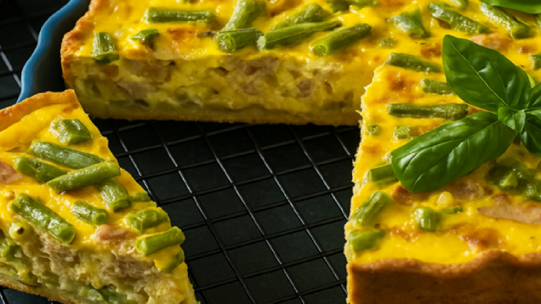 Cette Tarte Salée Sans Tomates Prête en 15 Minutes Va Devenir Votre Nouvelle Préférée