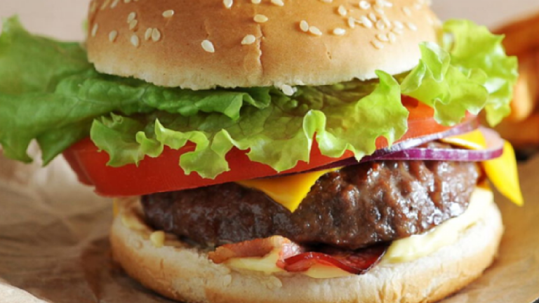 McDonald’s, Quick … voici les sandwichs les plus caloriques à la carte des fast-foods en France