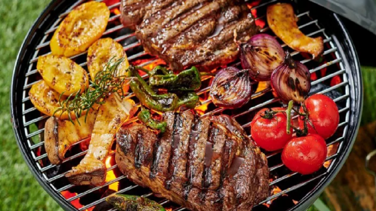 Peu de gens la connaissent : cette viande pas chère est parfaite pour le barbecue